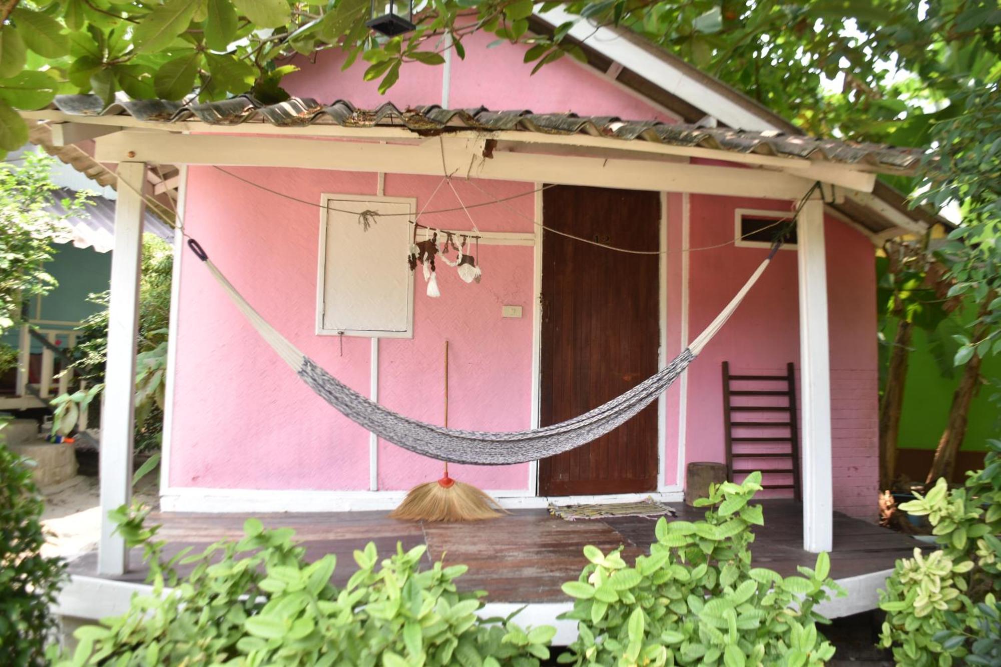 אתר נופש Colorful Hut
